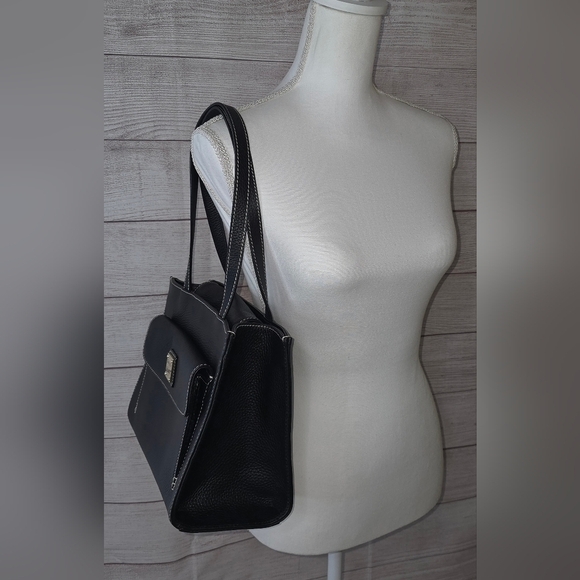 Dooney & Bourke Janine Pebbled Leather Tote With Front Pocket - Picture 15 of 16